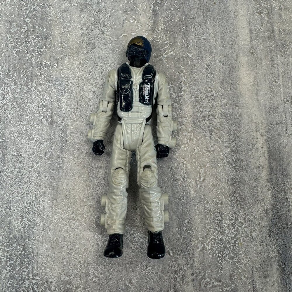 Tonka BTR / Built to Rule _ Pilot _ Action Figure w/ Blue Helmet & Gold Visor